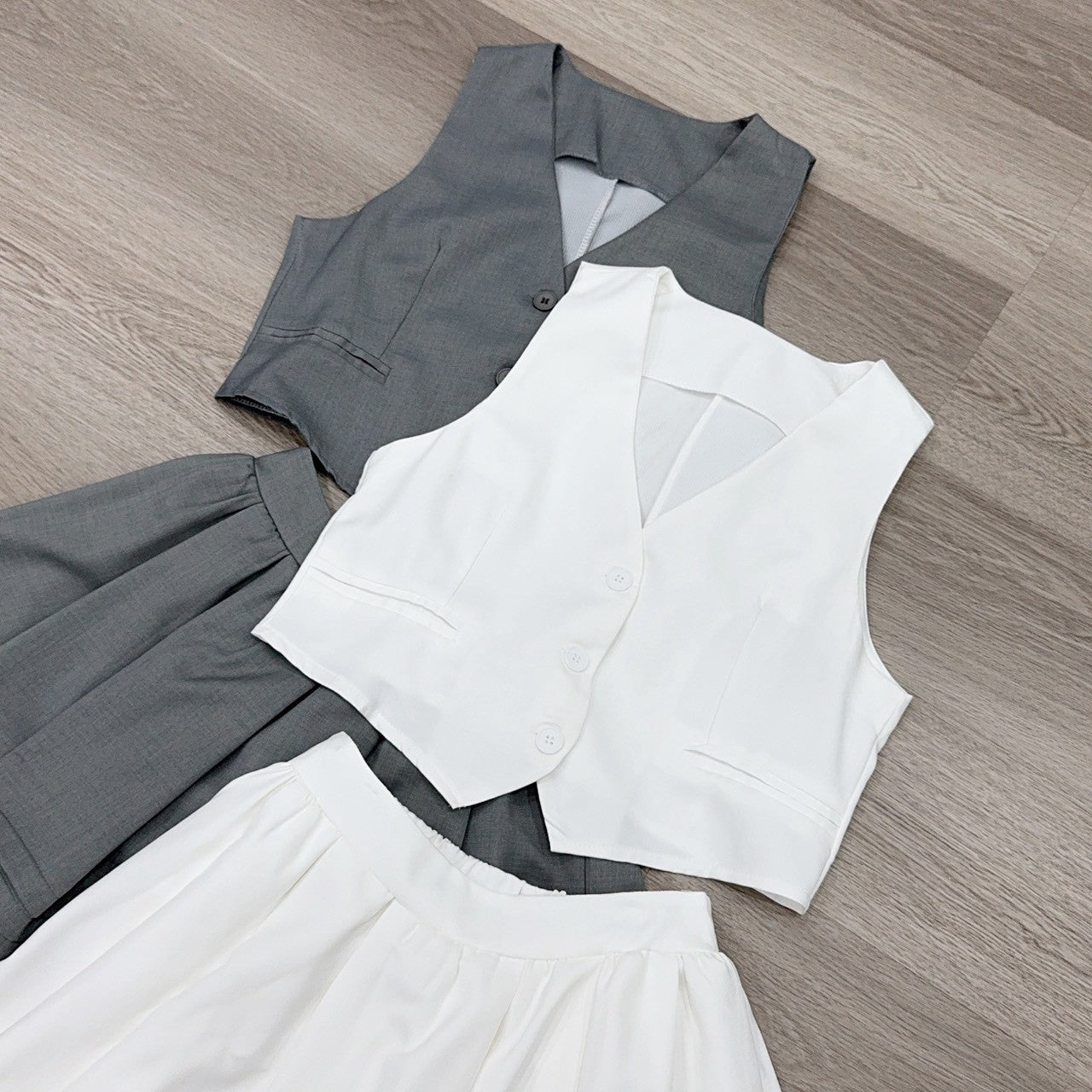 SV 6769 – Cellina Set (Vest + Skirt)