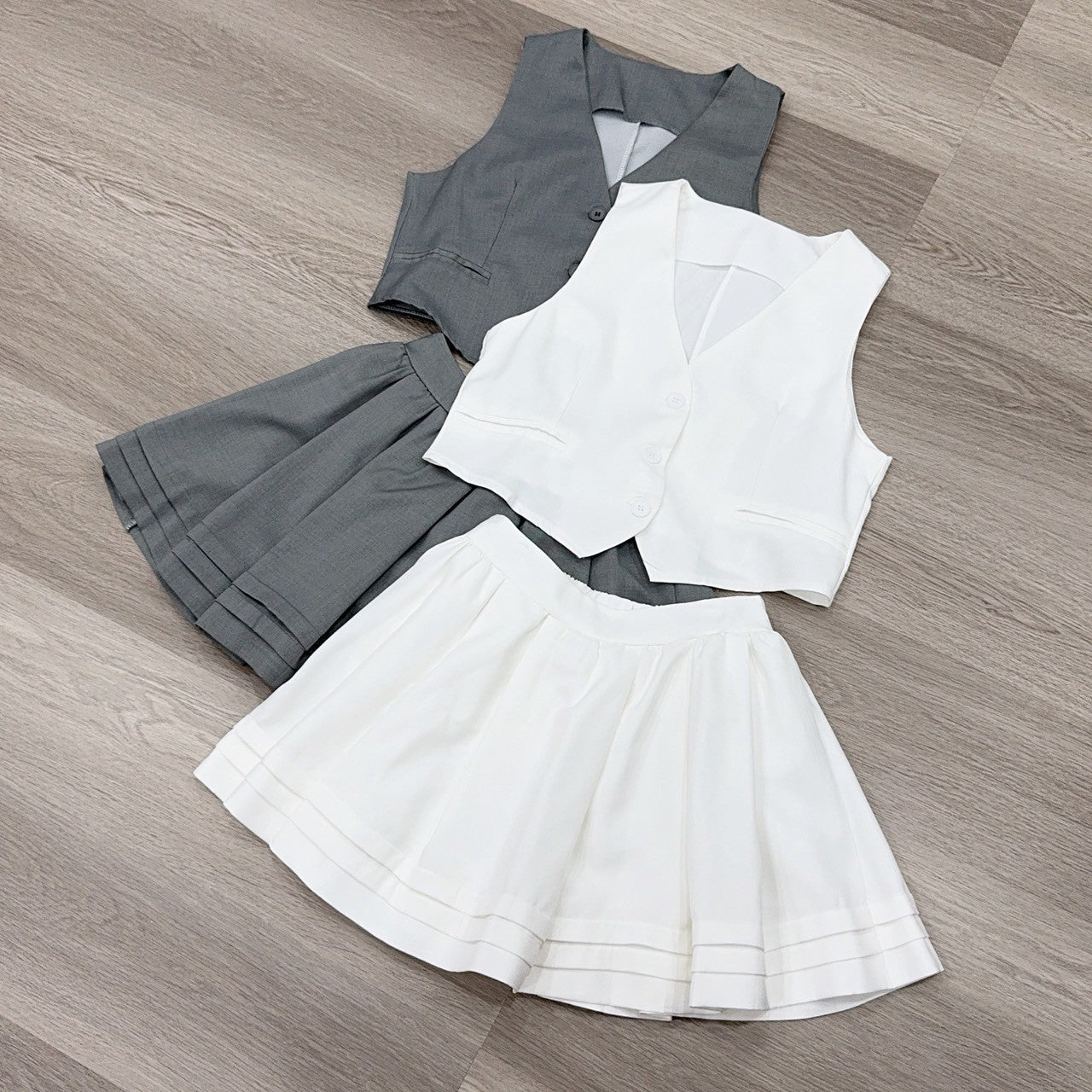 SV 6769 – Cellina Set (Vest + Skirt)