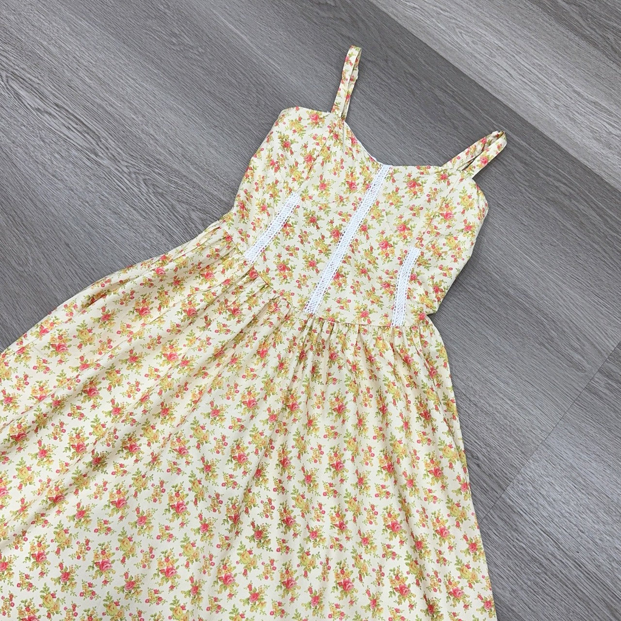 SV 6779 – Yeviella Flo Dress