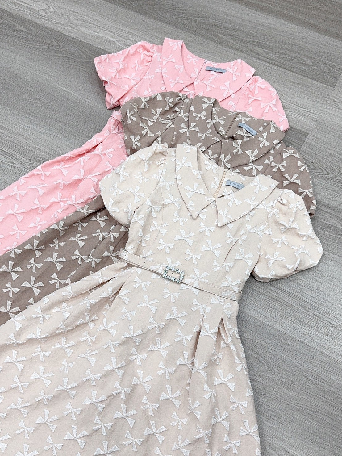 SV 5711 – Ellenor Ribbon Dress