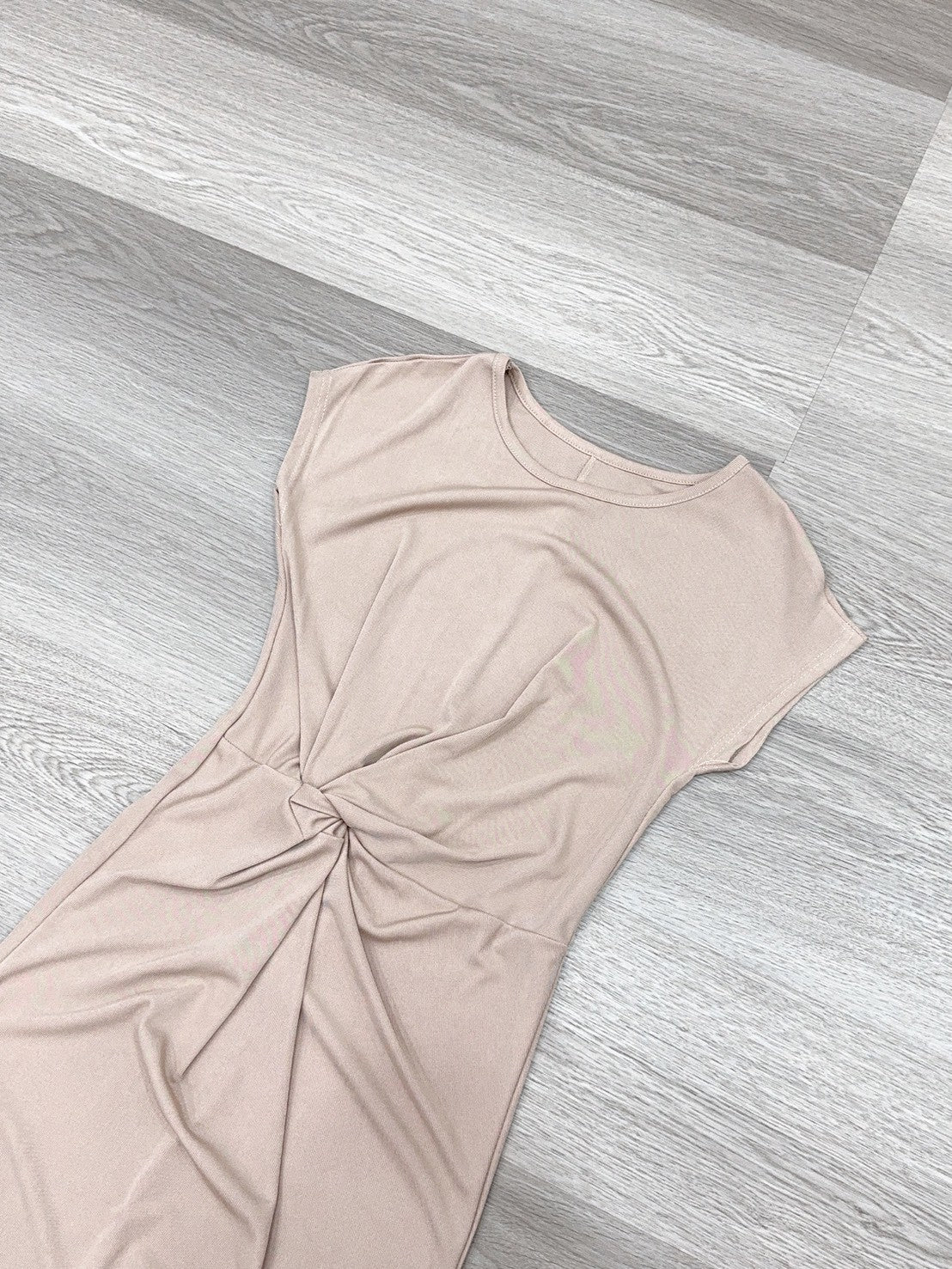 SV 6794 – Liana Knot Dress