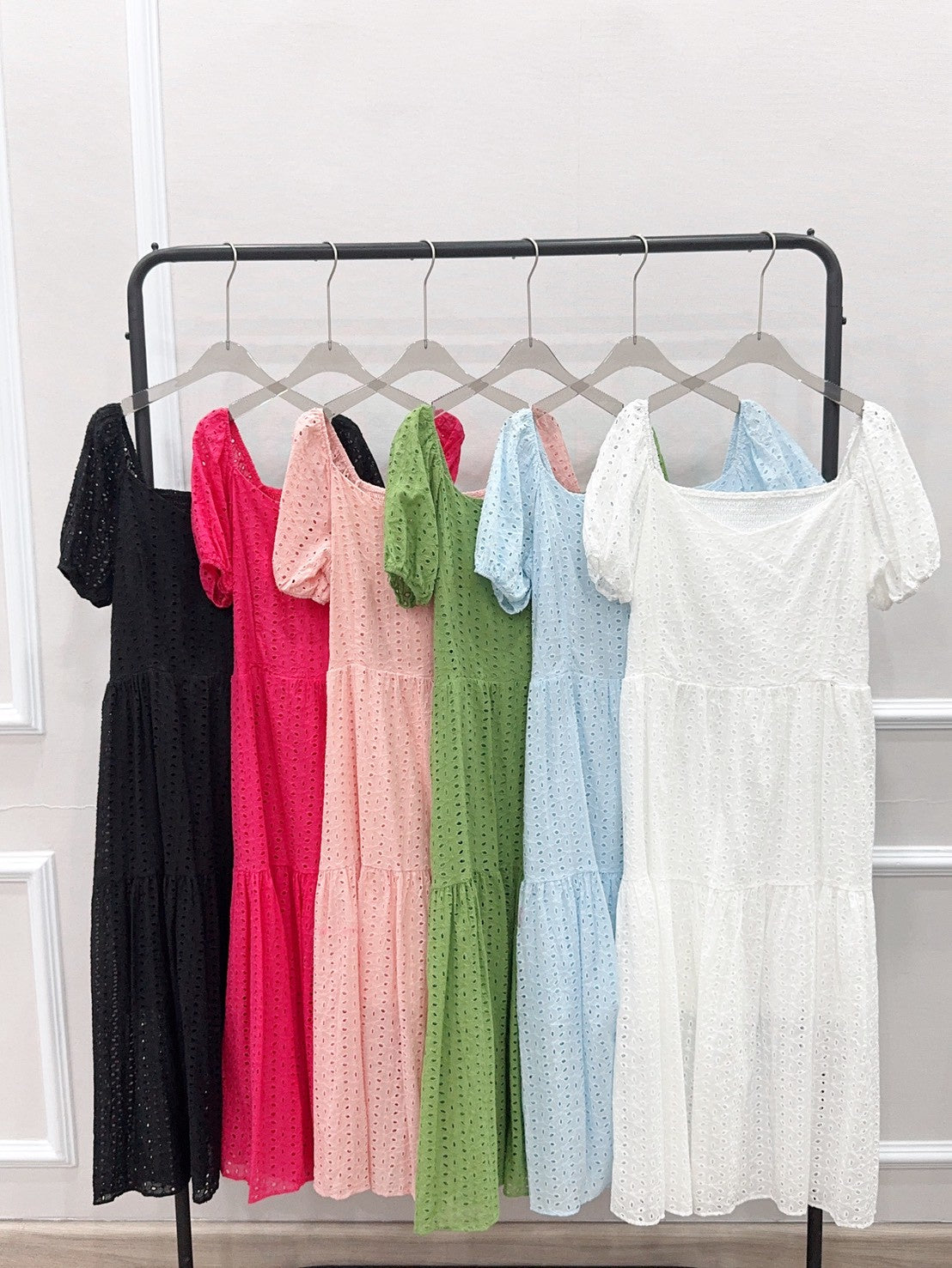SV 6808 – Lolly Eyelet Dress