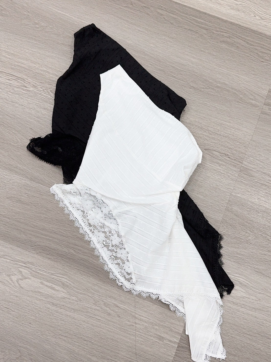 SV 6849 – Luna Asymmetric Top