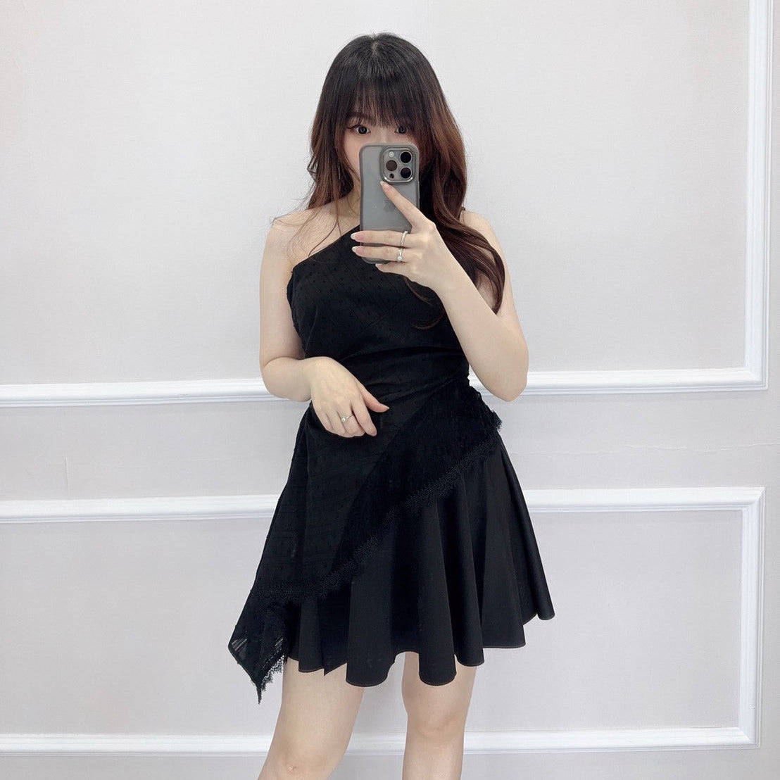 SV 6849 – Luna Asymmetric Top