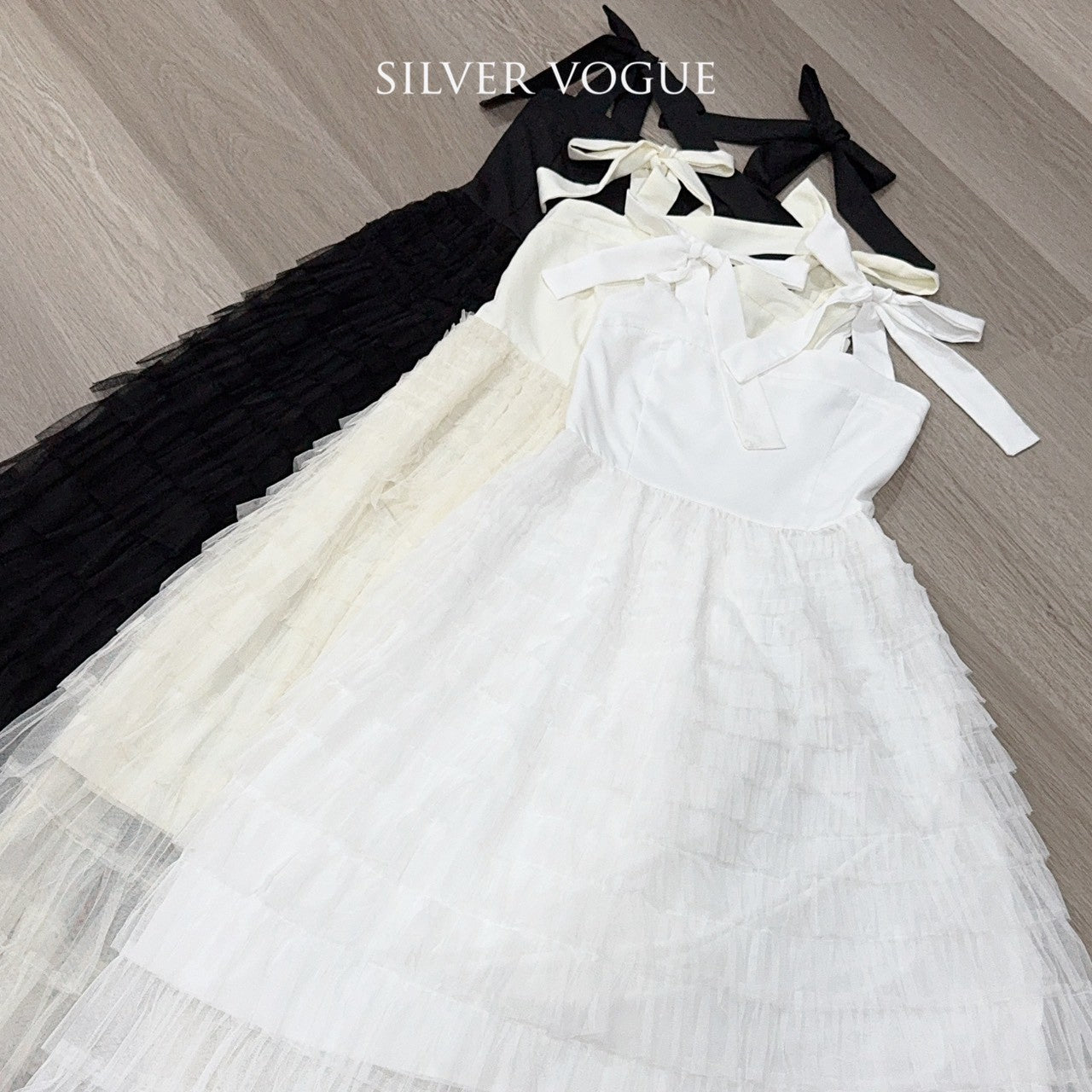 SV 6890 – Rivora Ribbon Dress