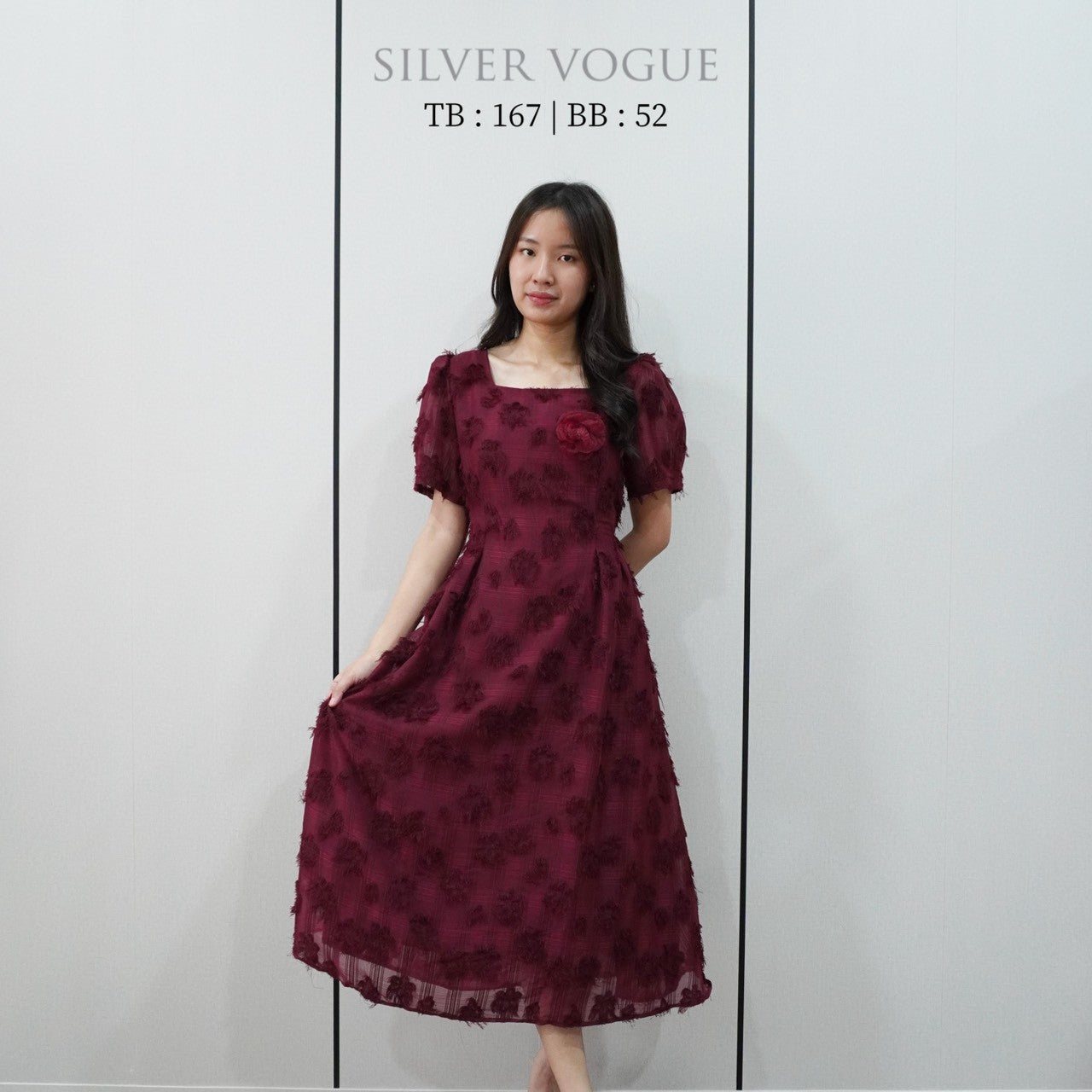 SV 6735 – Verla Neck Flower Dress