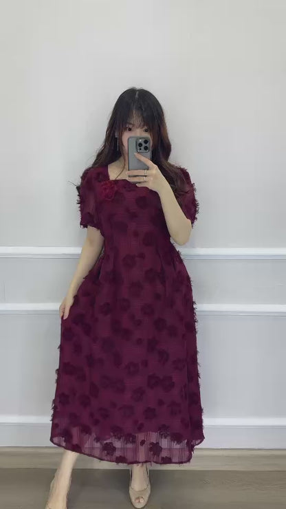 SV 6735 – Verla Neck Flower Dress