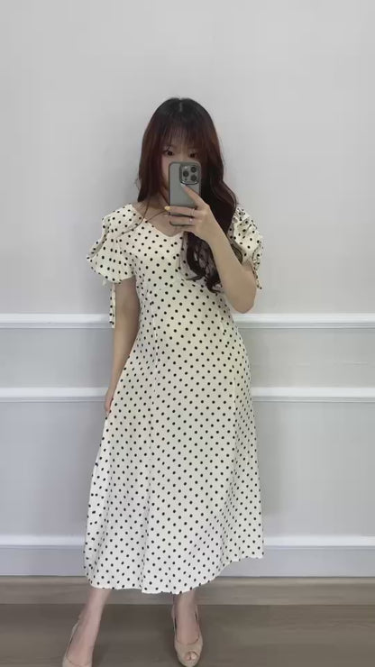 SV 6800 – Polka Puff Dress